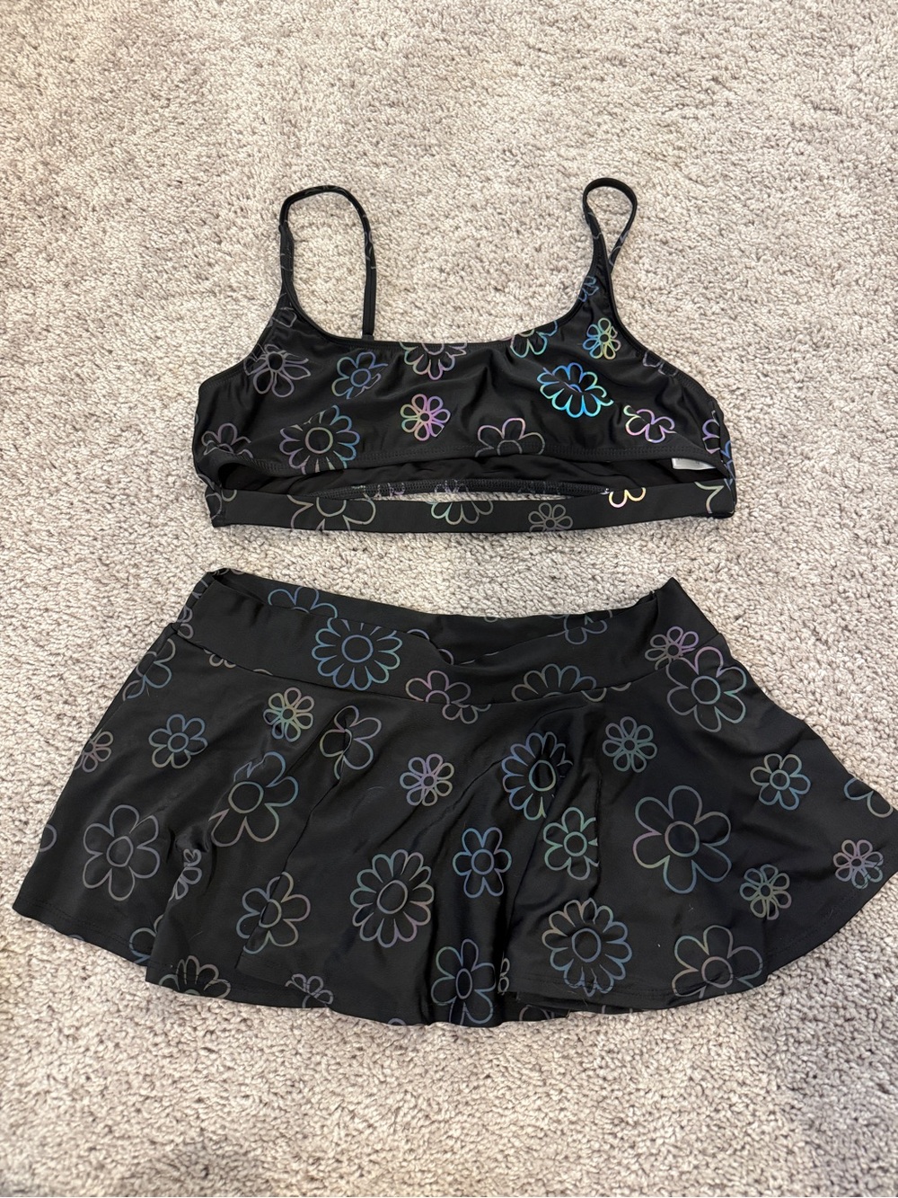 IHeartraves Reflective Daisy Set